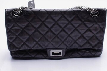 CHANEL Schultertasche / Umhängetasche One Size in Schwarz: predná strana