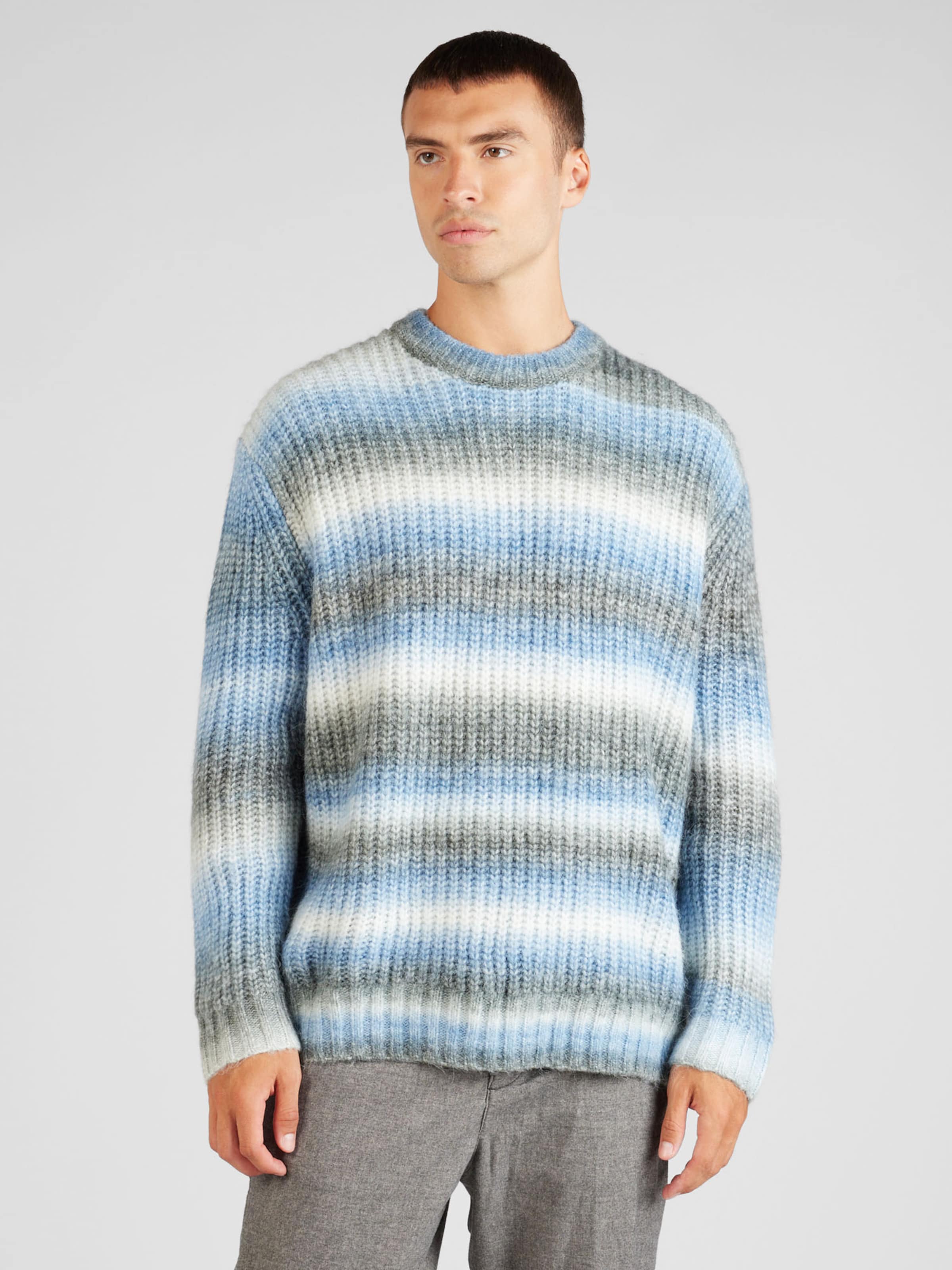 TOPMAN Sweater in Light Blue ABOUT YOU