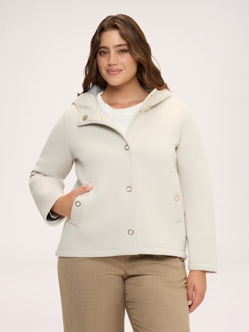 Cappotto di mezza stagione di Fiorella Rubino in beige