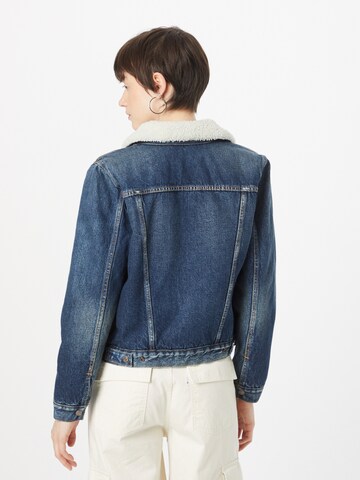 LEVI'S ® Between-Season Jacket 'Original Sherpa Trucker' in Blue