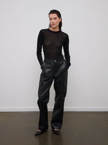 RÆRE by Lorena Rae Regular Cargo trousers 'Selma' in Black