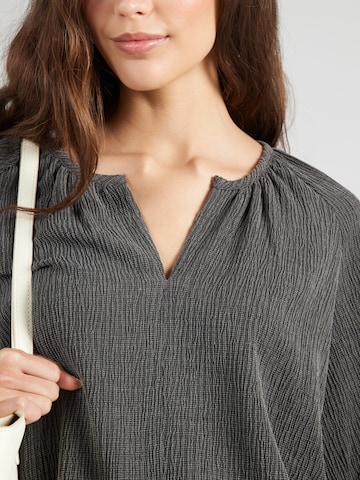 pilka s.Oliver Palaidinė