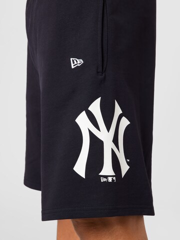 NEW ERA - regular Pantalón 'New York Yankees' en negro