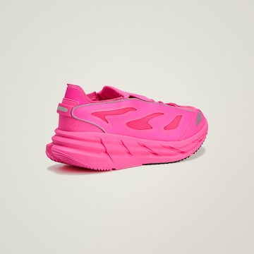 Chaussure de course 'Adistar' ADIDAS BY STELLA MCCARTNEY en rose