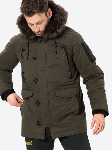 Coupe regular Parka d’hiver Superdry en vert