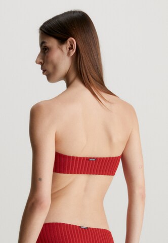 Calvin Klein Swimwear Bandeau Bikinitop in Rot