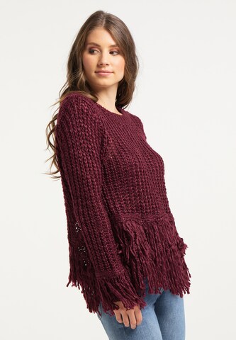 IZIA Sweater in Red: front