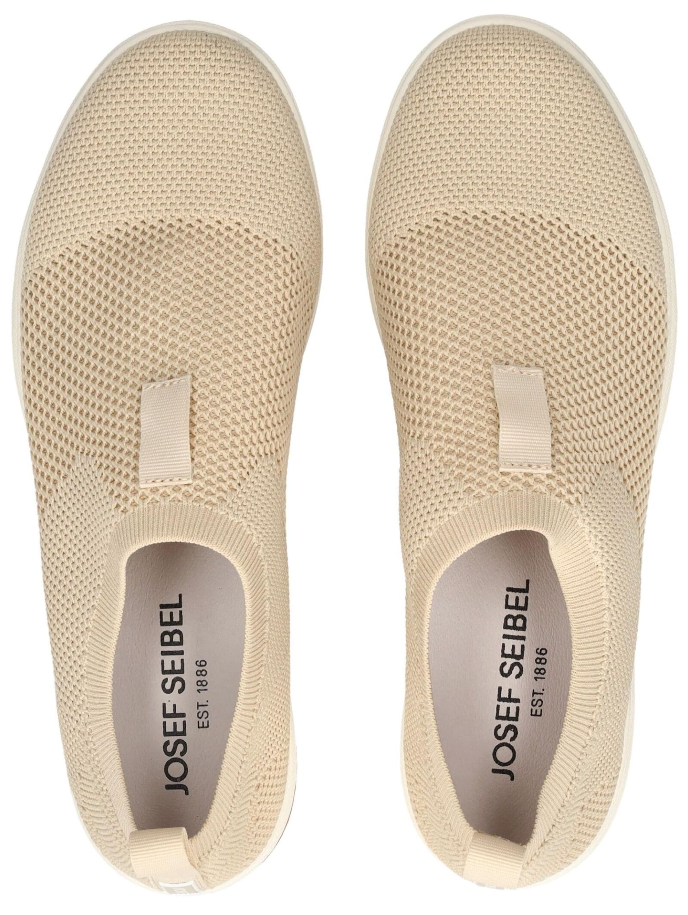 JOSEF SEIBEL Classic Flats in Beige