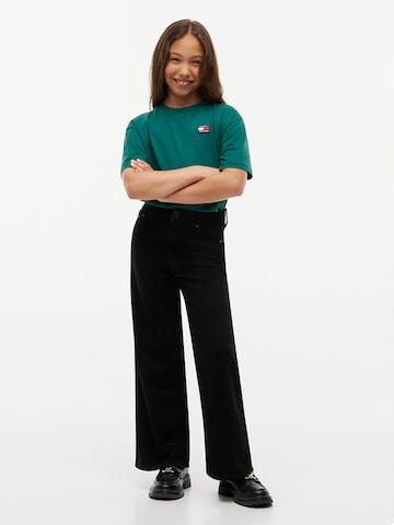 TOMMY HILFIGER T-Shirt 'Essential' in Grün