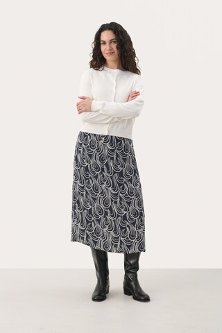 Cardigan Part Two en blanc