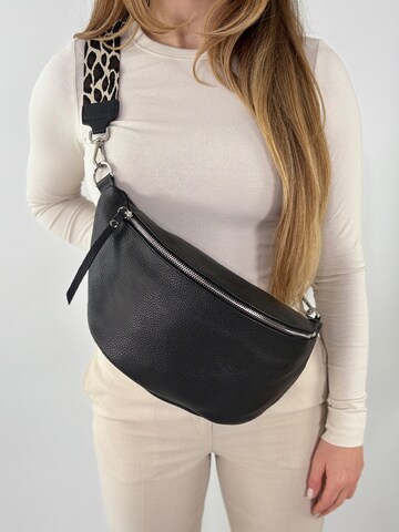 lePelou Fanny Pack 'KITTY' in Black