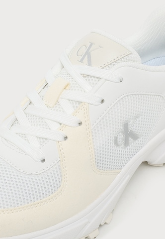 Calvin Klein Sneaker 'HIKE RUNNER' in Weiß
