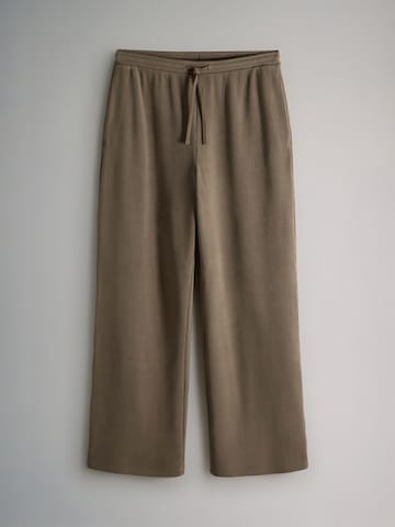 The Set Sweat suit in Brown