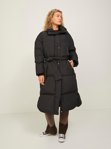 Manteau d’hiver 'ARELY' JJXX en noir