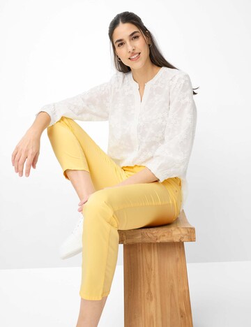 Regular Pantalon BRAX en jaune