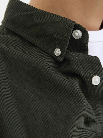 JACK & JONES Regular fit Button Up Shirt 'JJECLASSIC' in Green