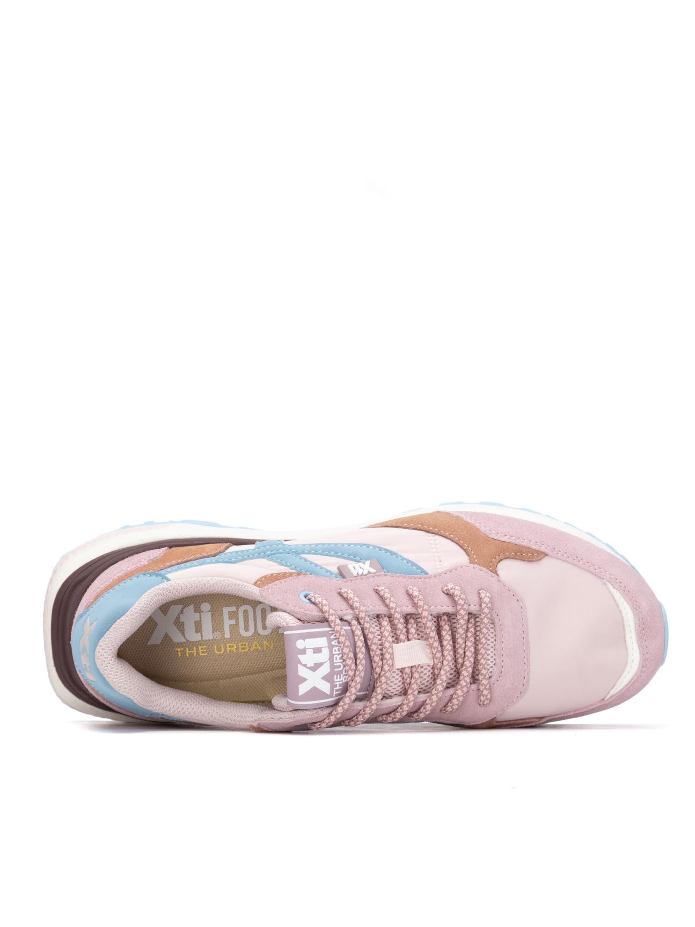Xti Sandals in Beige