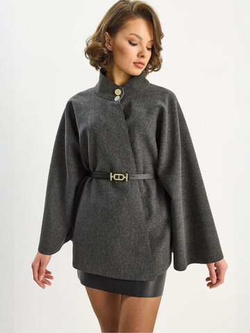 Bianco Lucci Tussenmantel in Grijs