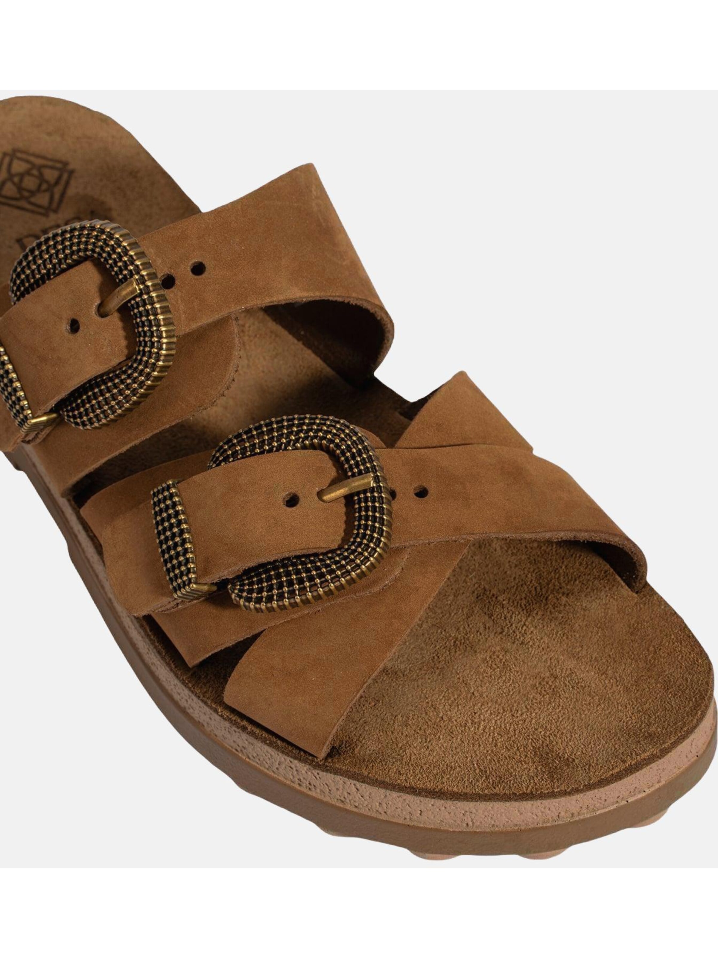 Desa Slippers in Brown