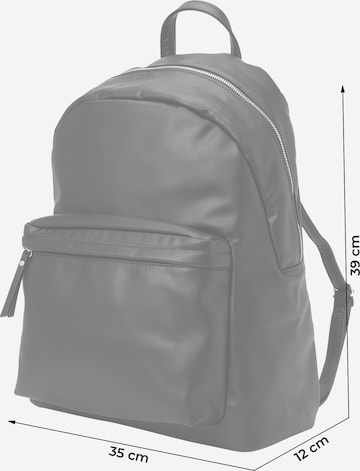 ABOUT YOU Backpack 'Hermann' in Black