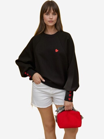Hiccup Sweatshirt in Schwarz: Vorderseite