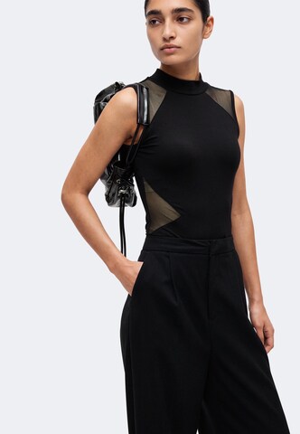 Shirtbody 'Insa' ABOUT YOU en noir
