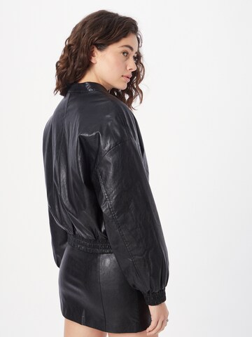 Veste mi-saison Sisley en noir