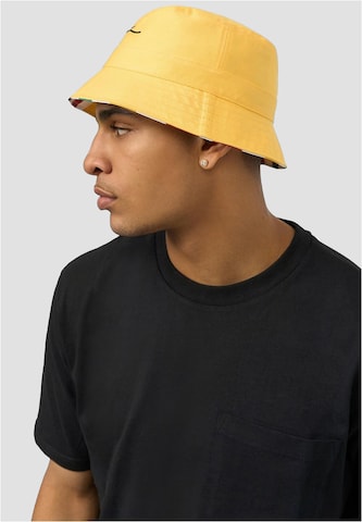 Karl Kani Hat in White