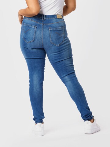 ONLY Carmakoma Skinny Jeans in Blau