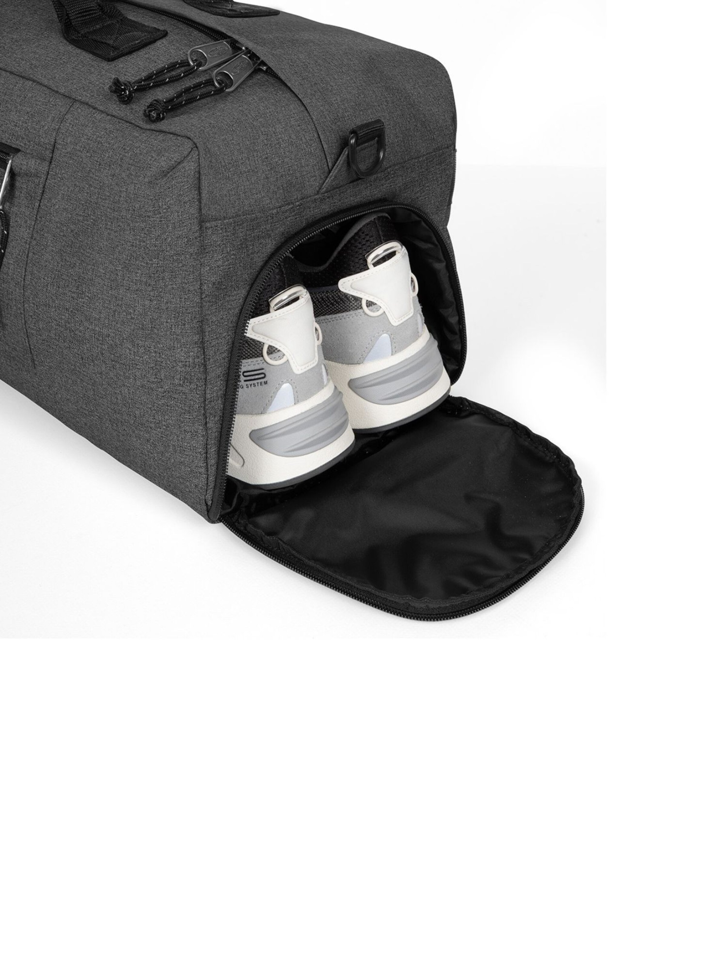 EASTPAK Rejsetaske i sort