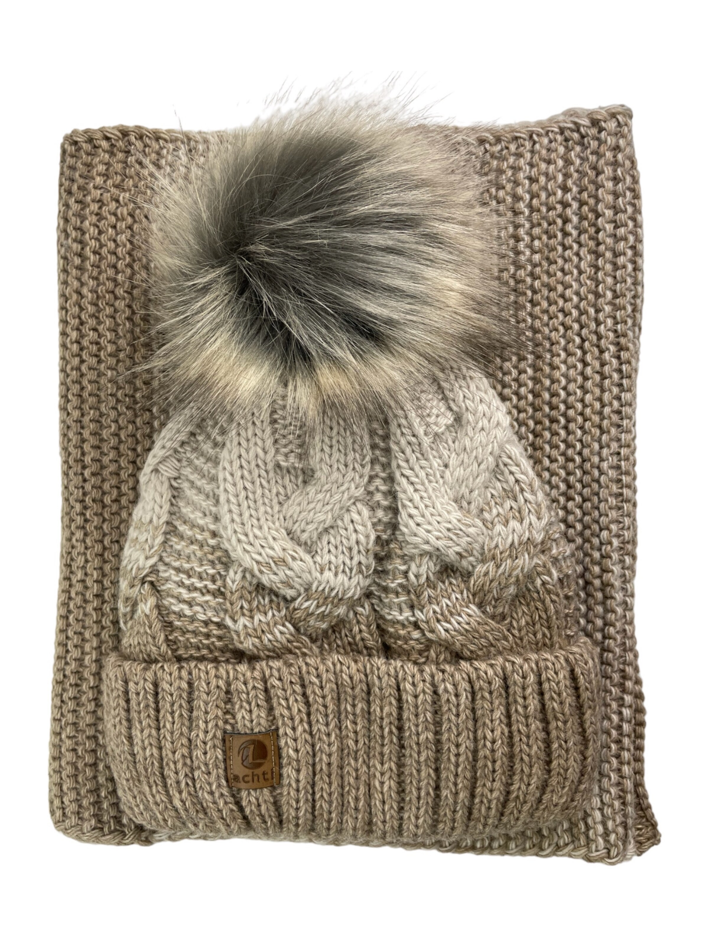 Kumixi Beanie 'Set' in Beige: front