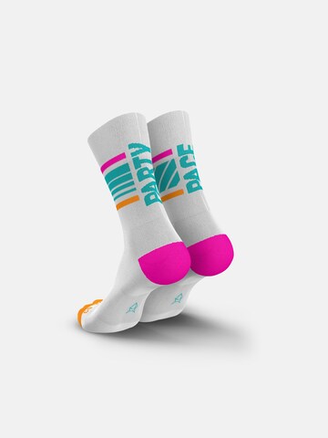 INCYLENCE Athletic Socks 'MOTTO RUNNING' in Orange: front