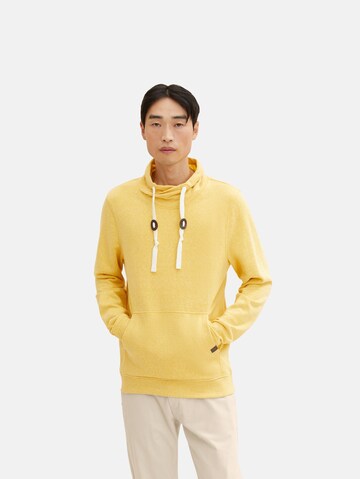 TOM TAILOR - Sweatshirt em amarelo