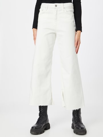 Mavi Wide leg Jeans in White: front