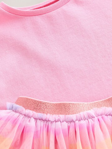Set Next en rose