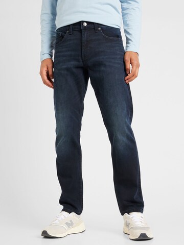 QS Regular Jeans 'Pete' in Blauw: voorkant