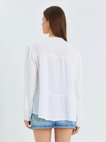 MixRay - Blusa em branco