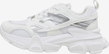 BUFFALO - Zapatillas deportivas bajas en blanco: frente