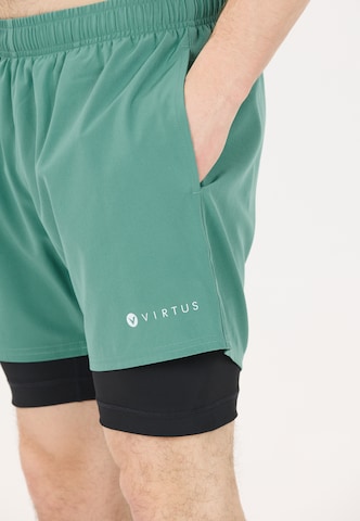 Virtus Regular Shorts 'Zayne' in Grün