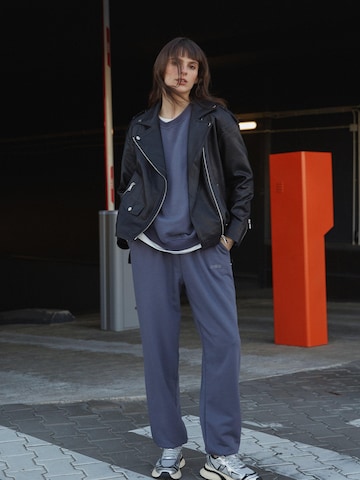 ES8 Platform trainers '1115-1' in Silver