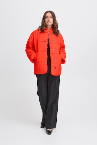 ICHI Overgangsjakke 'IHHANSA' i rød