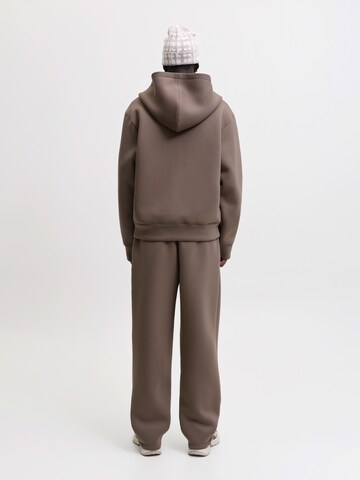 JACK & JONES Ζακέτα φούτερ 'JCOLEGACY' σε καφέ