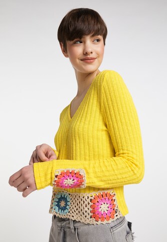 MYMO Pullover in Gelb