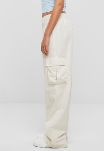 Loosefit Pantaloni cargo di Karl Kani in bianco