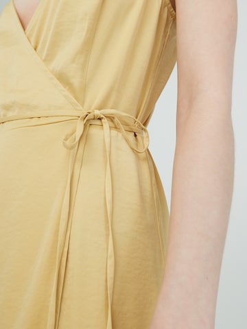 EDITED - Vestido 'Roslyn' en amarillo