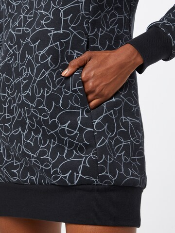 Alife and Kickin Kleid 'DeliaAK' in Schwarz