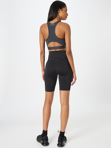 Hummel Skinny Sportshorts 'Grace' in Schwarz