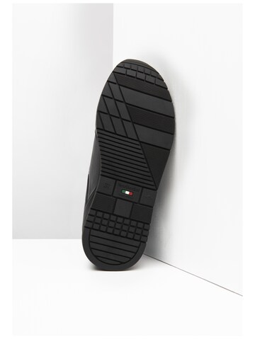 Nero Giardini Sneaker in Schwarz
