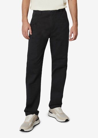 Marc O'Polo DENIM Regular Chino Pants in Black: front