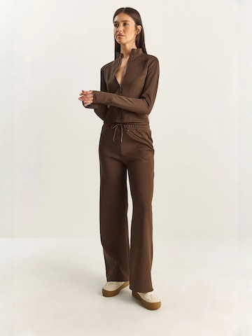 Bianco Lucci - Fato de jogging em castanho